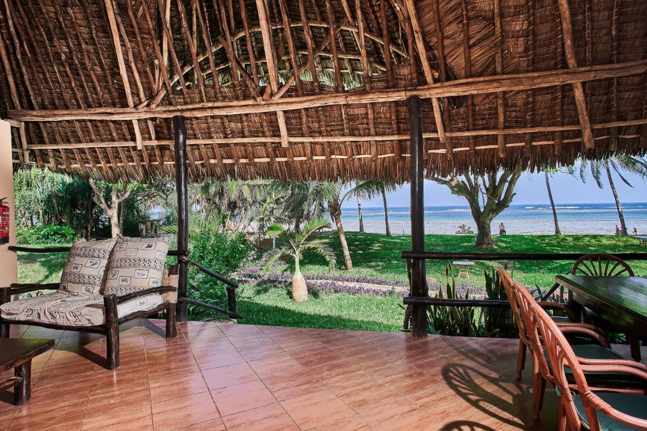 Coral Beach Resort Diani Beach Exterior foto