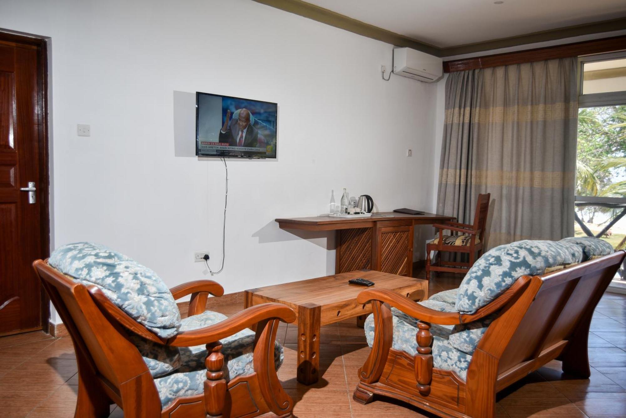 Coral Beach Resort Diani Beach Exterior foto
