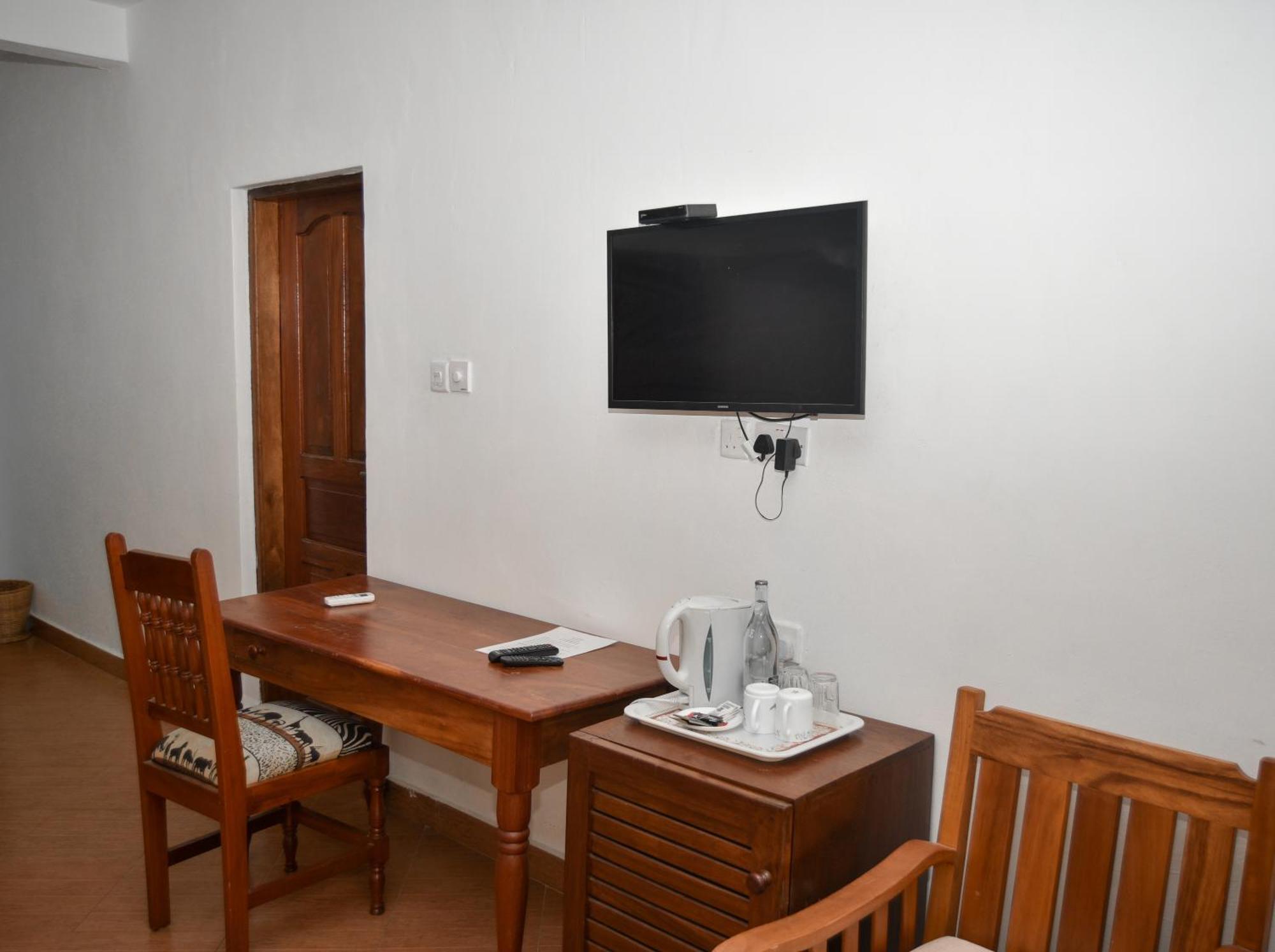 Coral Beach Resort Diani Beach Exterior foto