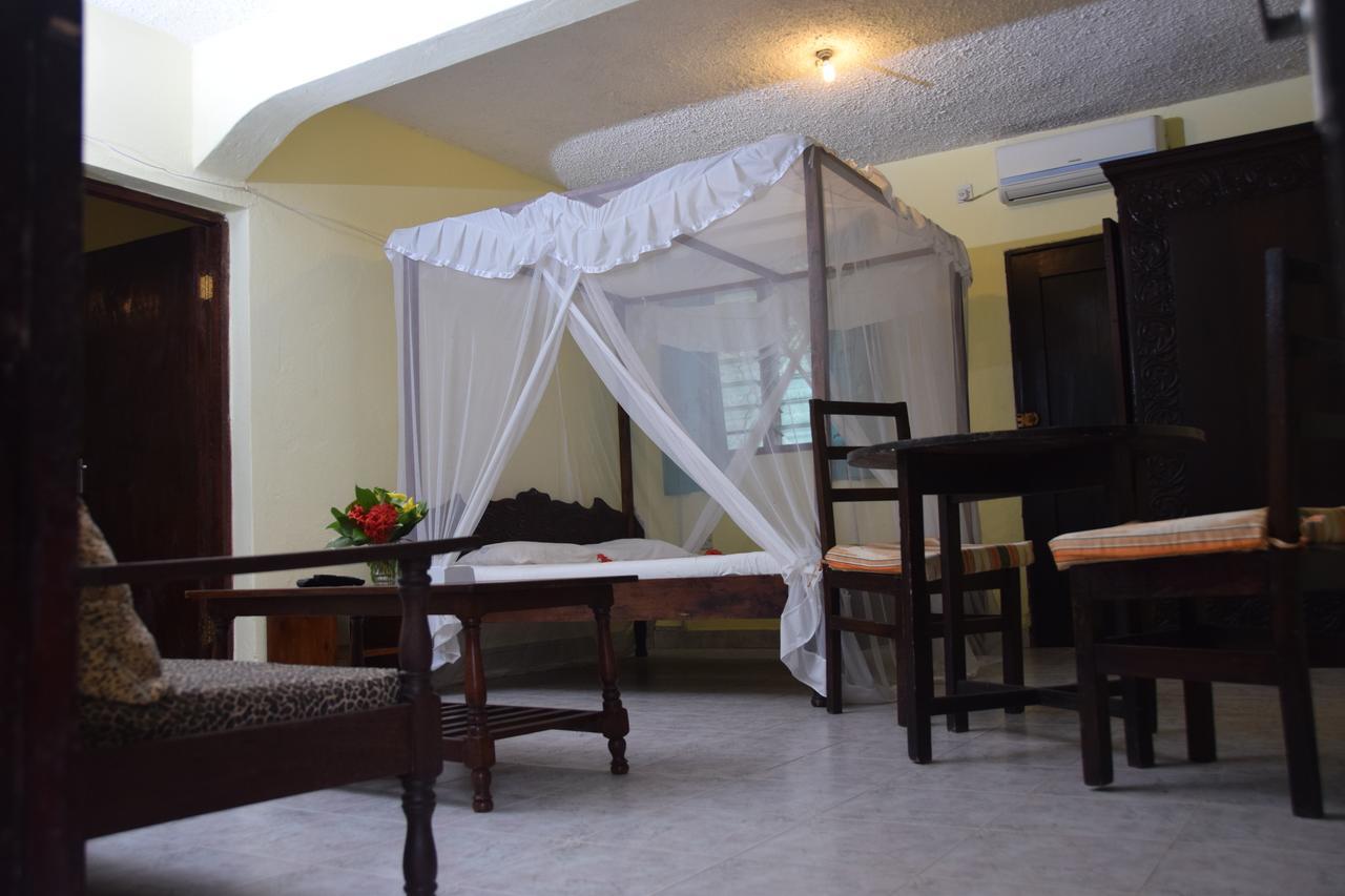 Coral Beach Resort Diani Beach Exterior foto